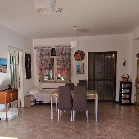 “Da Francesca“ Apartment คาตาเนีย ภายนอก รูปภาพ